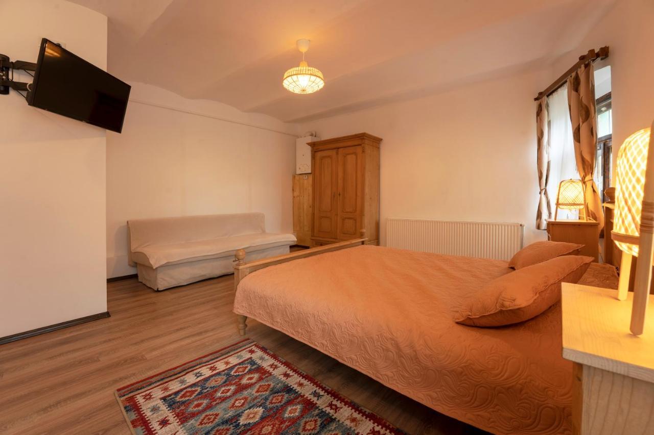 Gloria Apartments Sighişoara Esterno foto